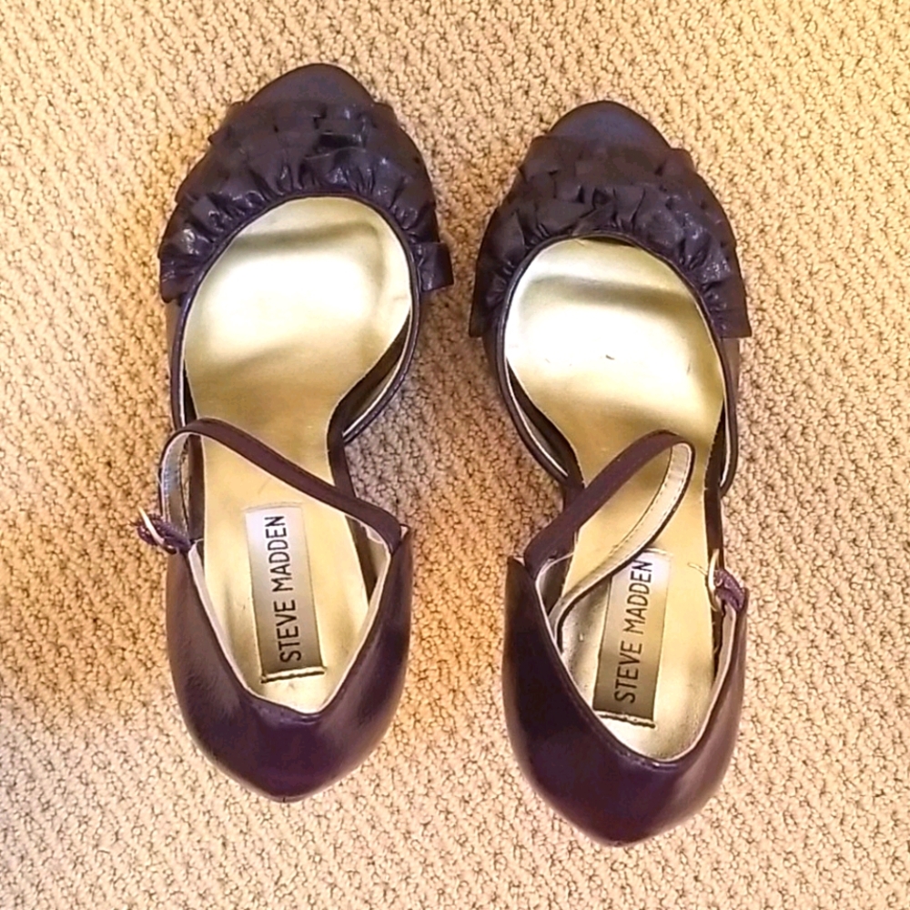 High heeled shoes
